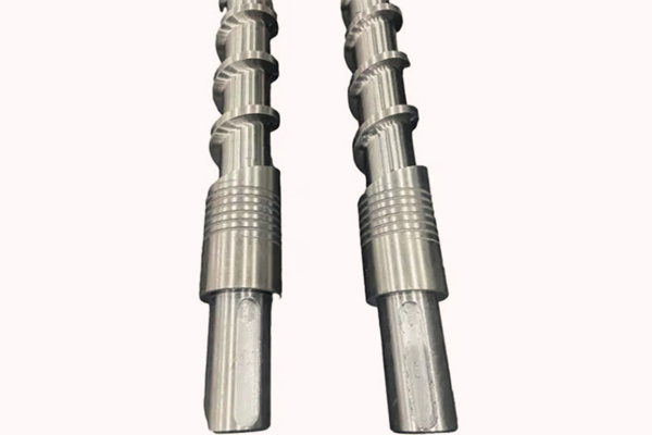 決定錐形雙孔機筒螺桿材料的關鍵因素有哪些？